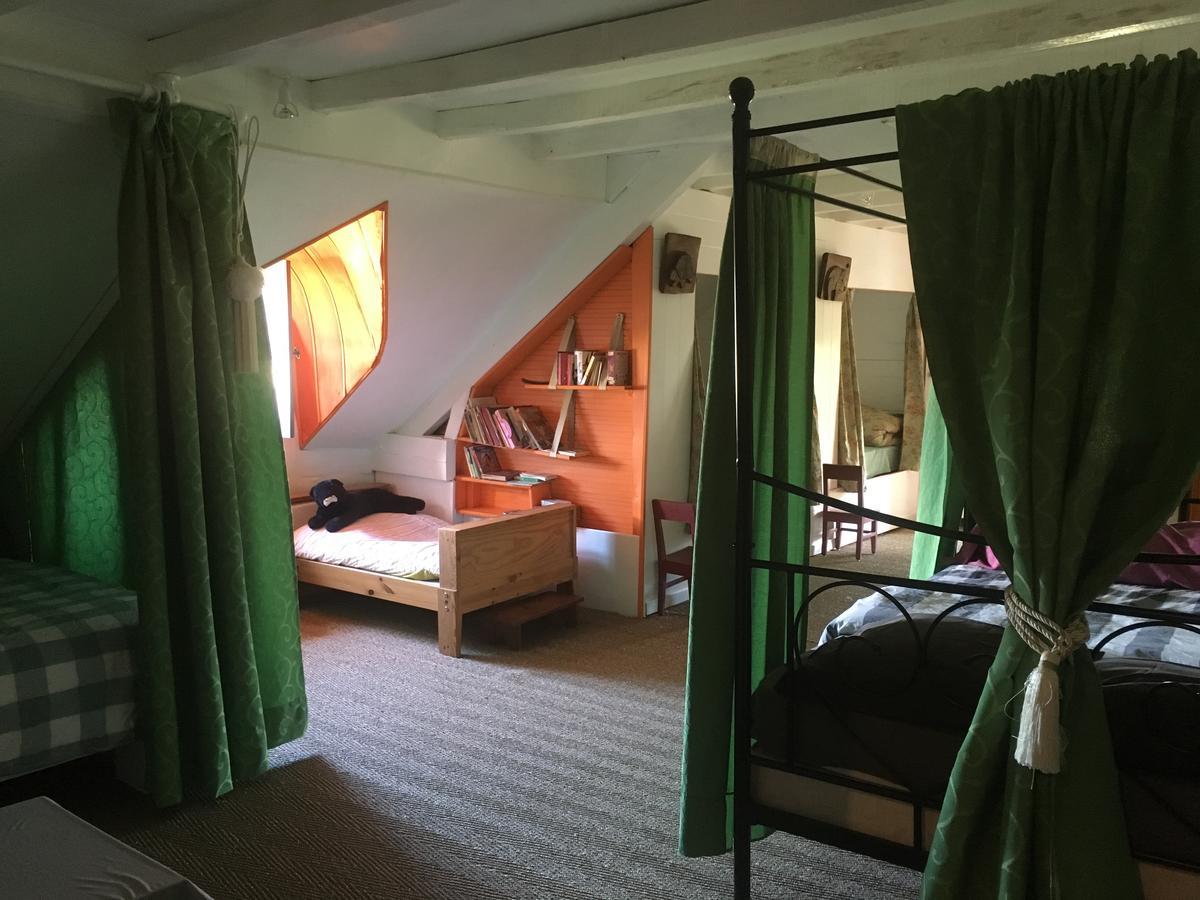 Bed and Breakfast Chateau De La Chasse-Guerre Hardanges Экстерьер фото